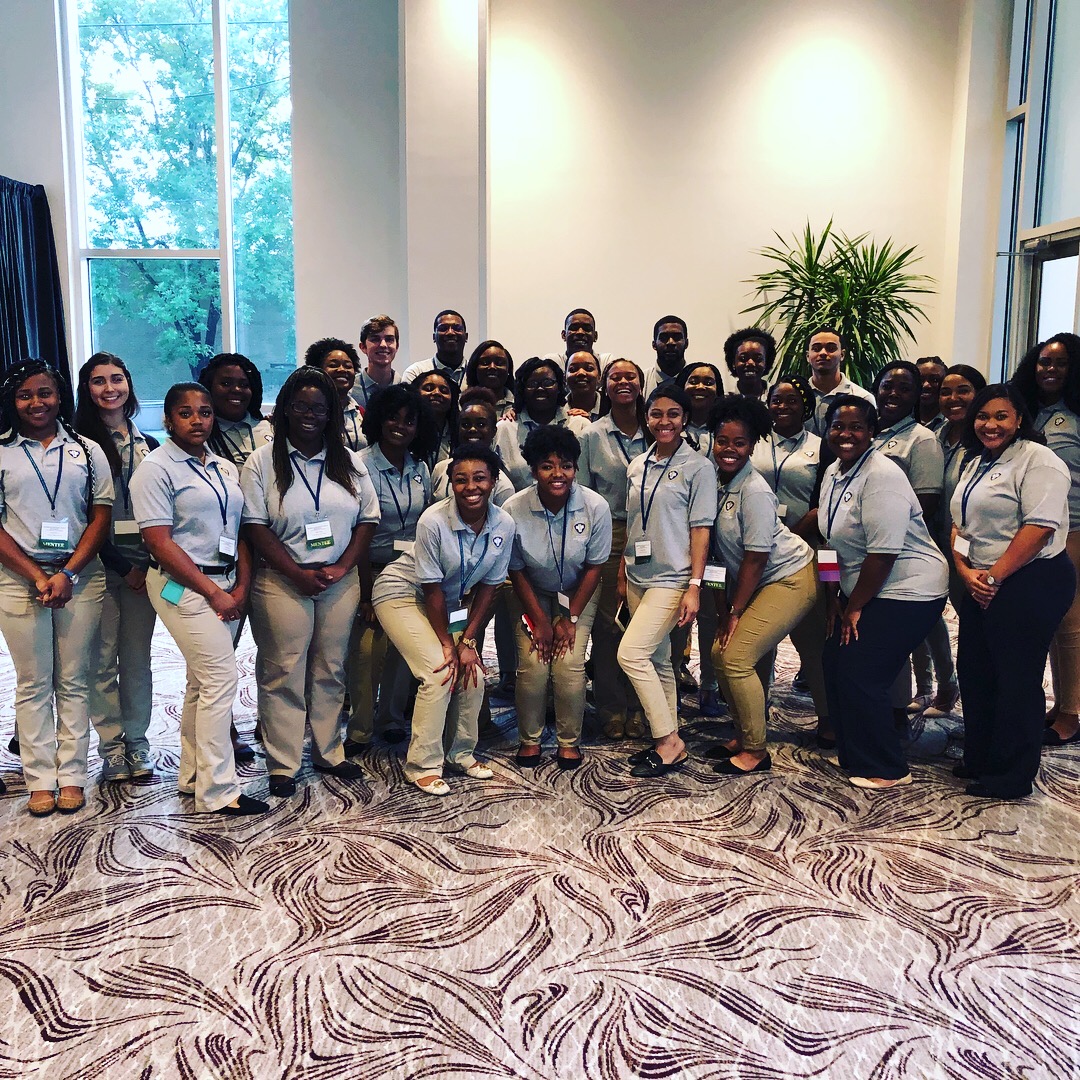 Mississippi INBRE Service Scholars Complete Two Week Training Camp